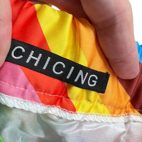 Rainbow Chevron Mid-Length Skirt With Elastic Back Zip Closure Size Small - Picture 7 of 8